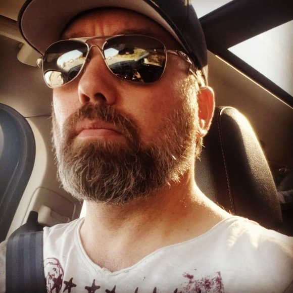 Meet your Posher, Shawn - Picture 1 of 1